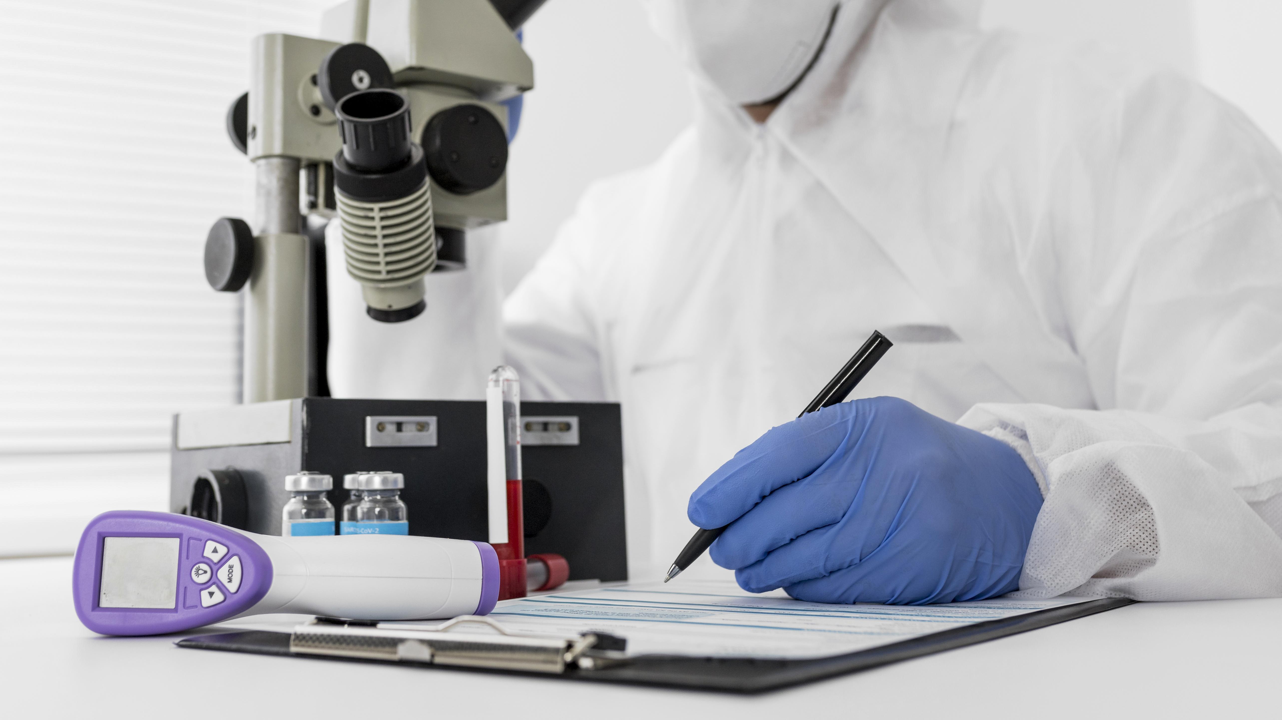 كلية العلوم الصحية والطبية